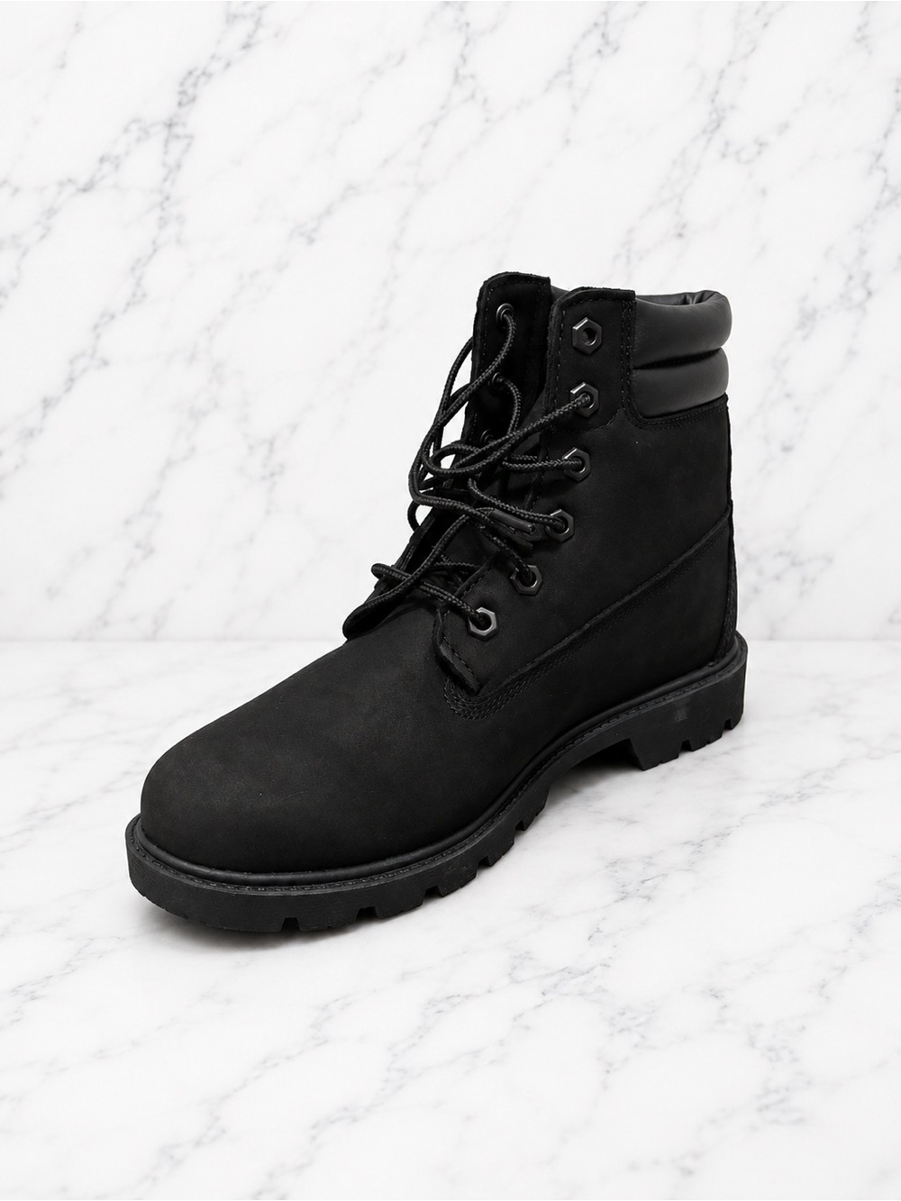 Timberland 6-Inch Waterproof Triple Black Nubuck Lug Sole Boots |Womens| Size 8 - Picture 2 of 7